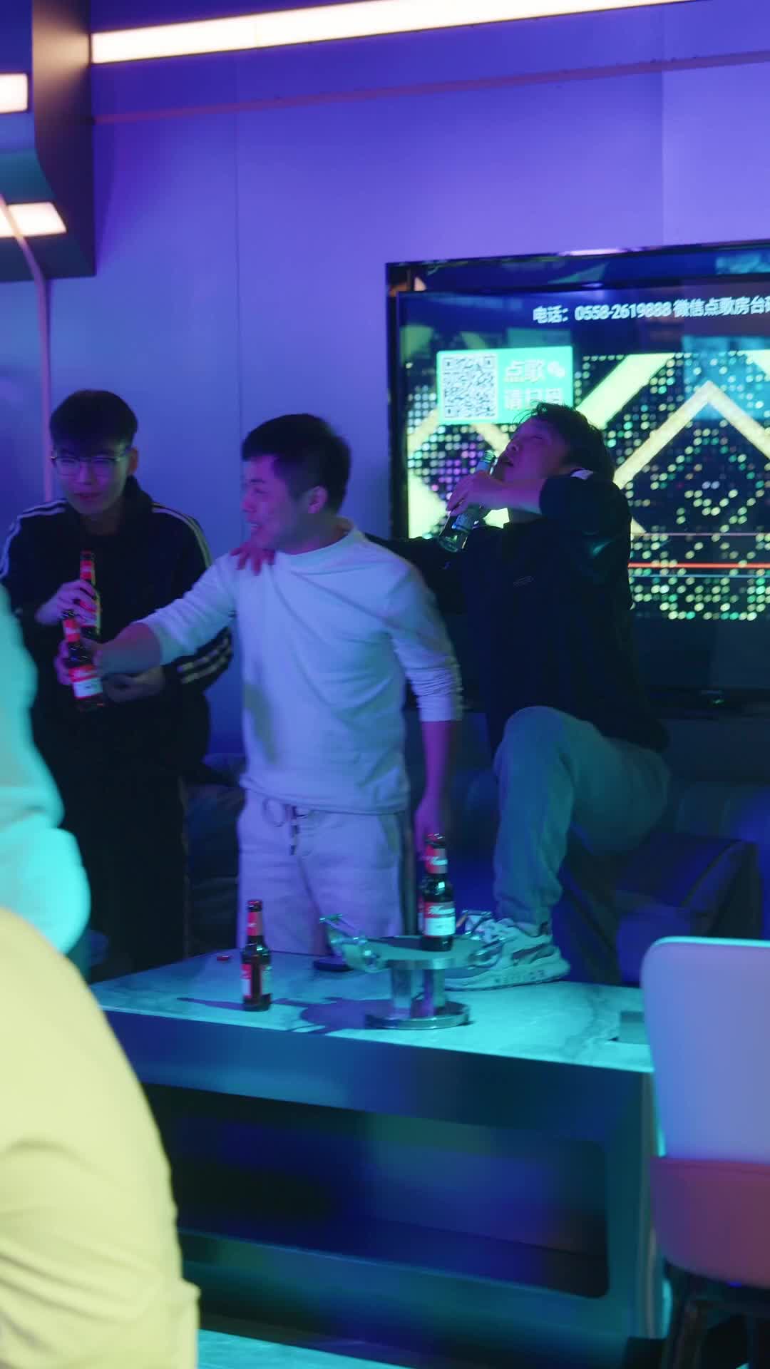 Episode 11 - Mafia Heiress Mom Strikes Back